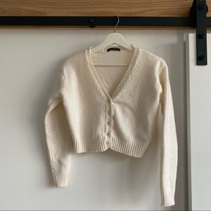 Brandy Melville Billie Sweater